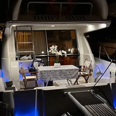 Le Sky Sailor, Ideal Lions Ботель Канны